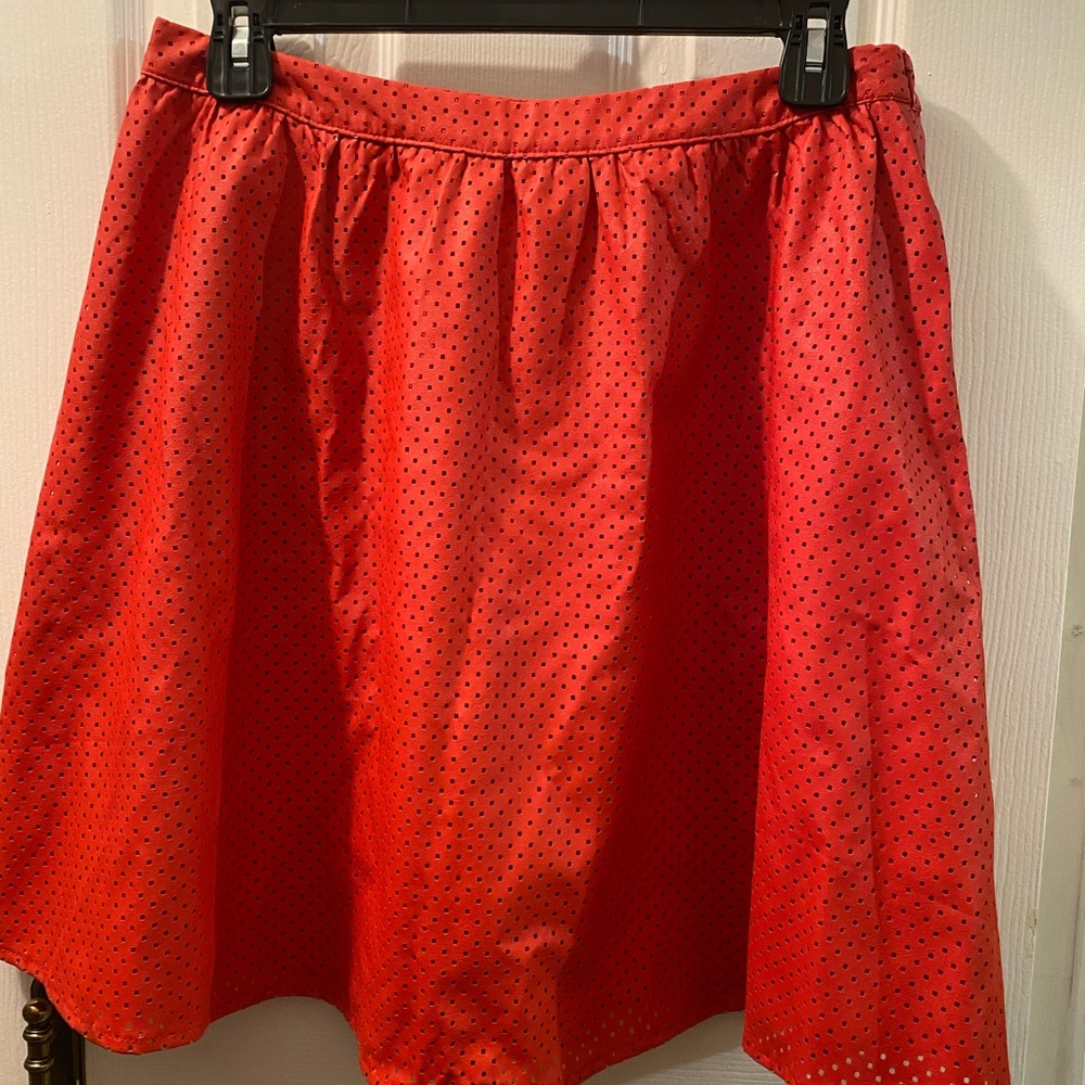 Skirt - Picture 2 of 2